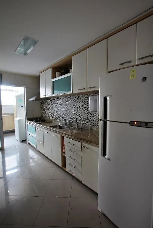 Apto. Amplo A 200 Metros Da Bela Praia Do Forte Cabo Frio Apartment